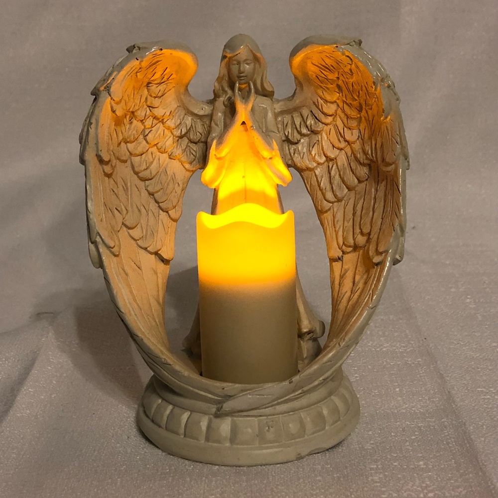 (Medium)Angel flameless candle with timer